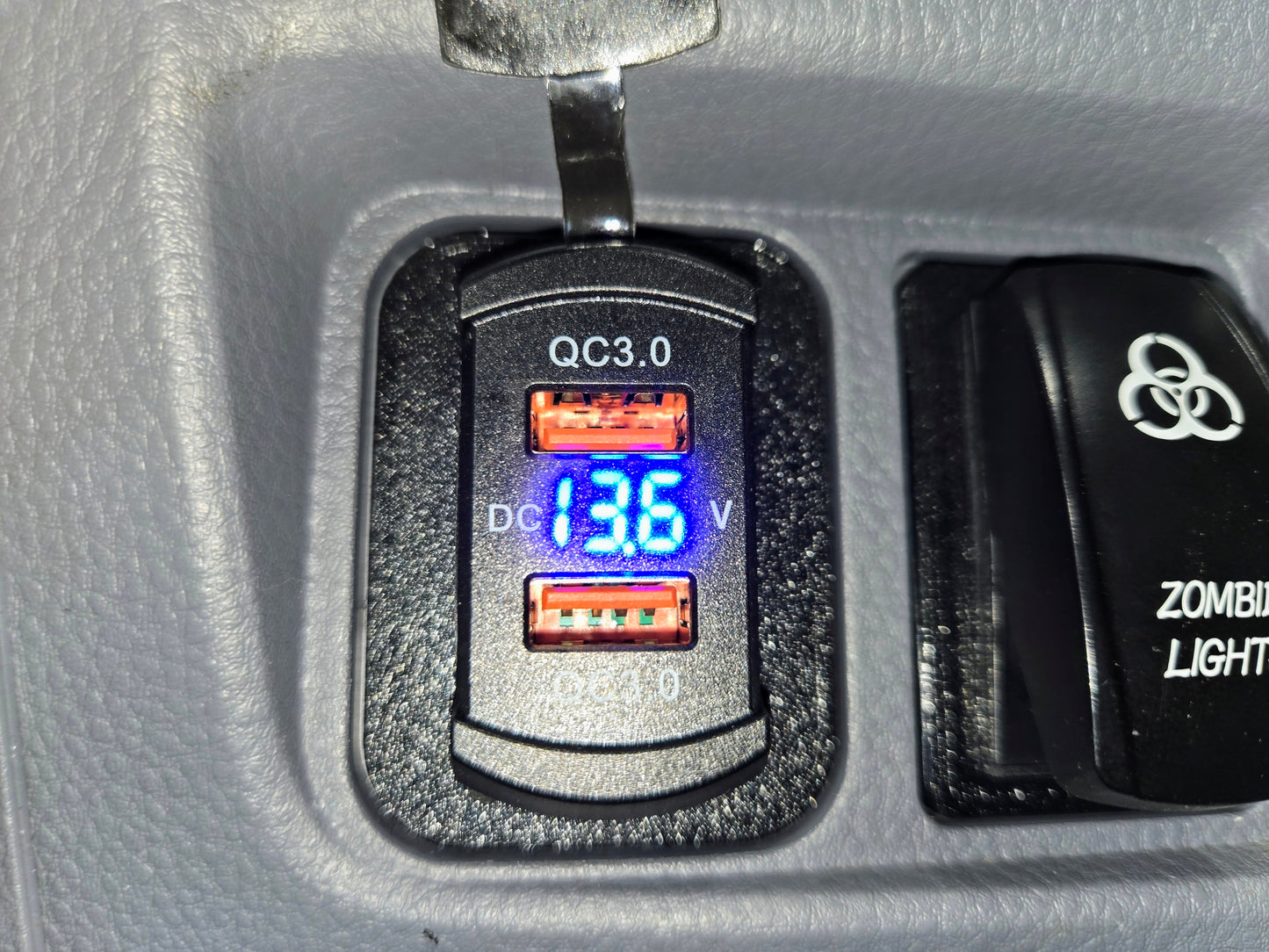 OFF-ROAD ROCKER SWITCHES