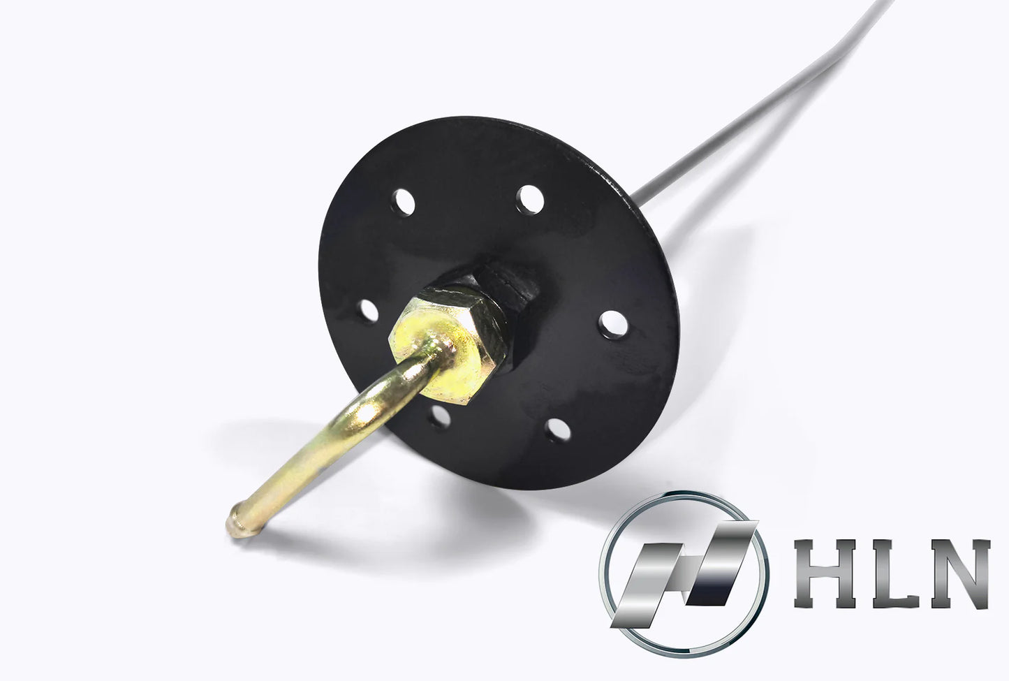 Fuel pick up with suction plate